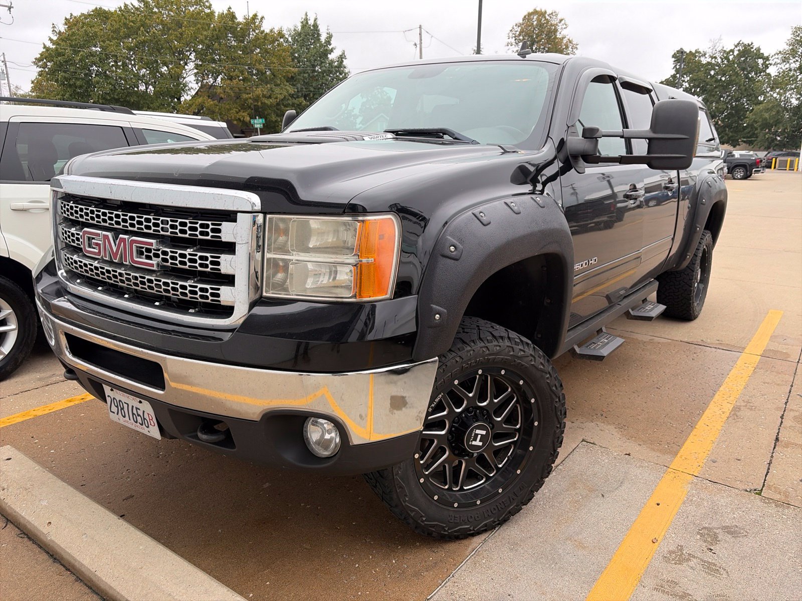 Used 2013 GMC Sierra 2500 SLT w/ SLT Convenience Package AWD/4WD image 4