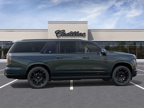 New 2026 Cadillac Escalade ESV Sport w/ LPO, ONYX Package AWD/4WD image 5
