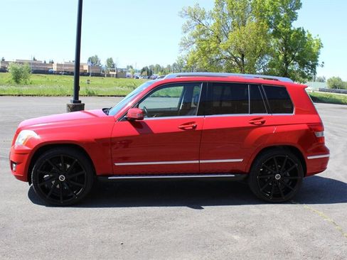 Used 2010 Mercedes-Benz GLK 350 4MATIC image 7