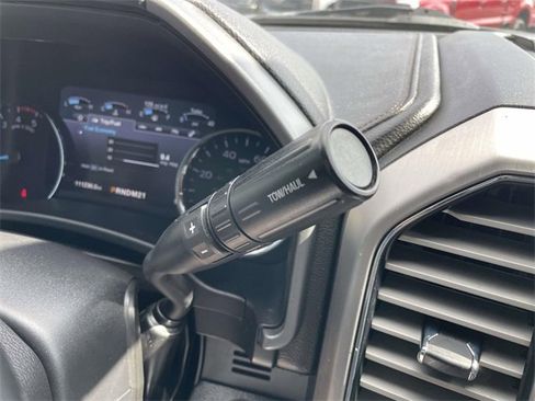 Certified 2019 Ford F350 Platinum w/ Platinum Ultimate Package image 24