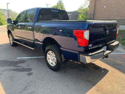 Used 2017 Nissan Titan SV AWD/4WD image 5