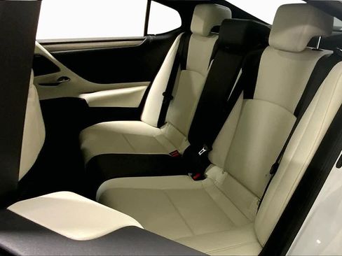 Used 2021 Lexus ES 350 F Sport w/ Special Edition FWD image 19