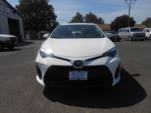 Used 2018 Toyota Corolla SE image 4