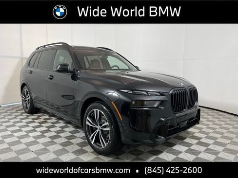 Used 2026 BMW X7 xDrive40i w/ M Sport Package AWD/4WD image 1