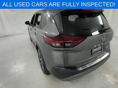 Used 2022 Nissan Rogue SV AWD/4WD image 5