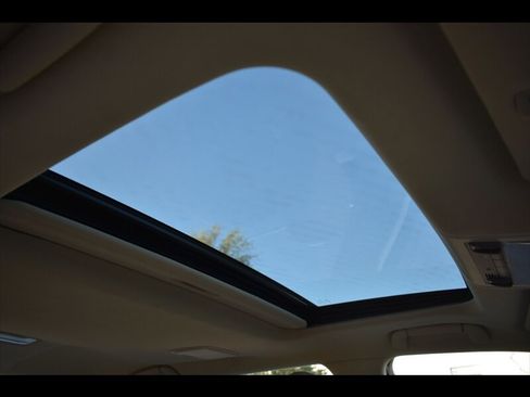 Used 2012 Lexus LS 460 L w/ Luxury Value Edition image 40