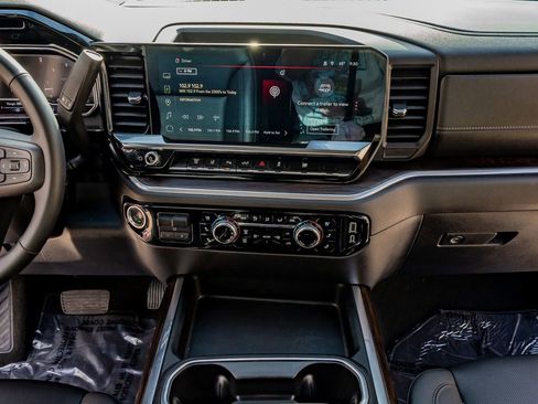 Used 2025 GMC Sierra 3500 SLT w/ Texas SLT Premium Package image 23