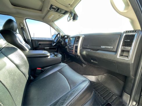 Used 2015 RAM 2500 Laramie image 27