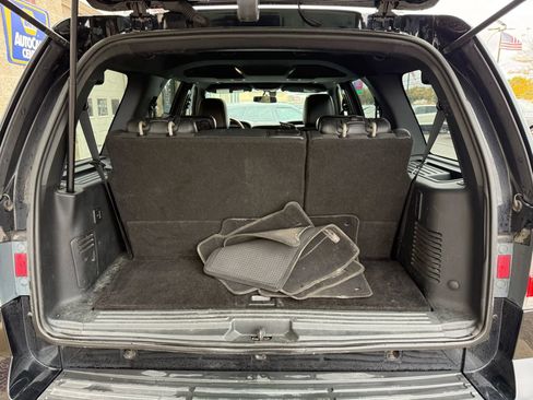 Used 2016 Lincoln Navigator Reserve image 40