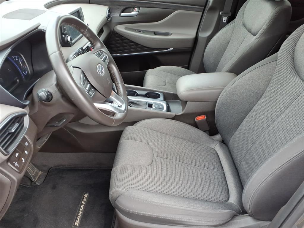 Used 2019 Hyundai Santa Fe SEL FWD image 12