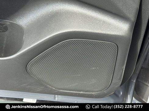 Certified 2023 Nissan Rogue SL image 32