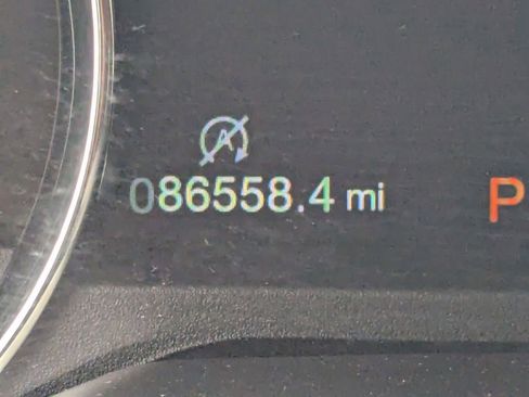 Used 2015 Ford F150 Lariat w/ Equipment Group 501A Mid image 36