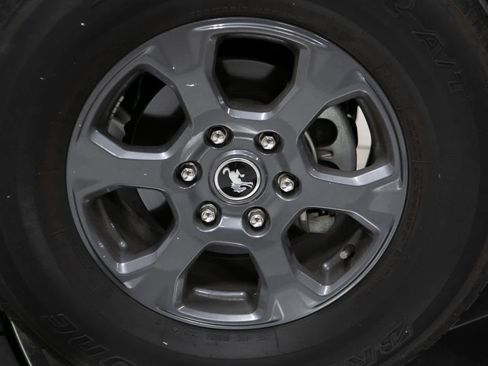 Used 2022 Ford Bronco Big Bend image 11