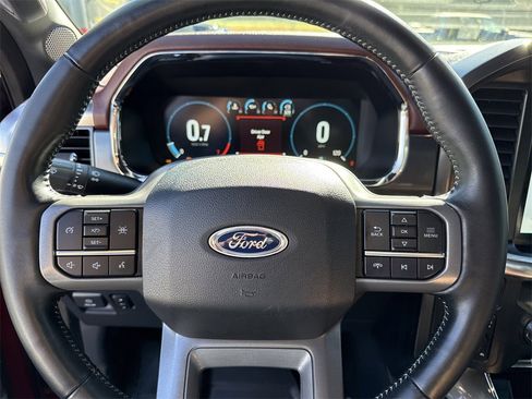 Used 2022 Ford F150 Lariat image 24