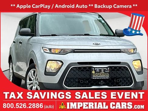 Used 2020 Kia Soul LX FWD image 1