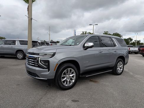 Certified 2025 Chevrolet Tahoe Premier RWD image 25