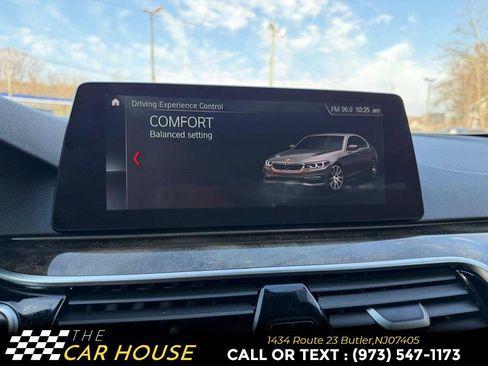 Used 2019 BMW 540i w/ M Sport Package image 27