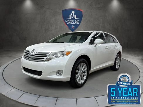 Used 2011 Toyota Venza FWD image 1