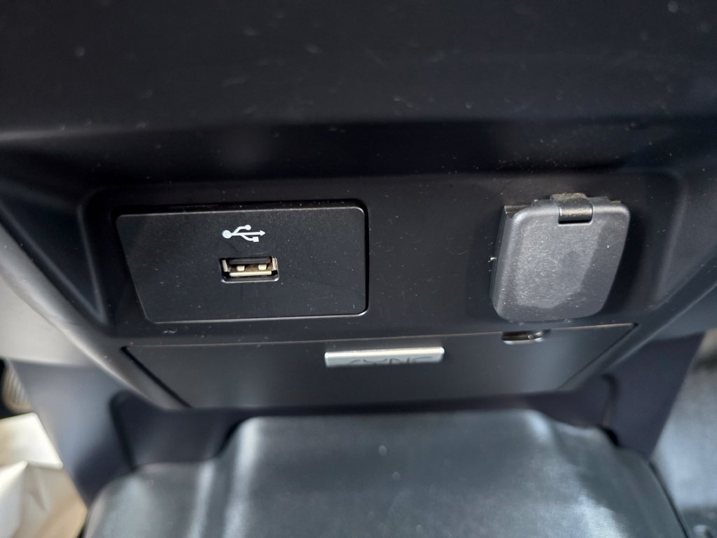 Used 2016 Ford F150 XL w/ Equipment Group 101A Mid AWD/4WD image 24