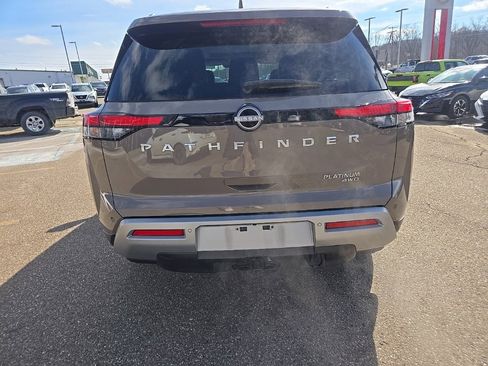 Used 2024 Nissan Pathfinder Platinum w/ Cargo Package image 6