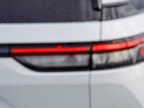New 2026 Jeep Grand Cherokee Limited AWD/4WD image 10