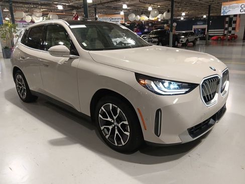 Certified 2026 BMW X3 xDrive30i AWD/4WD image 1