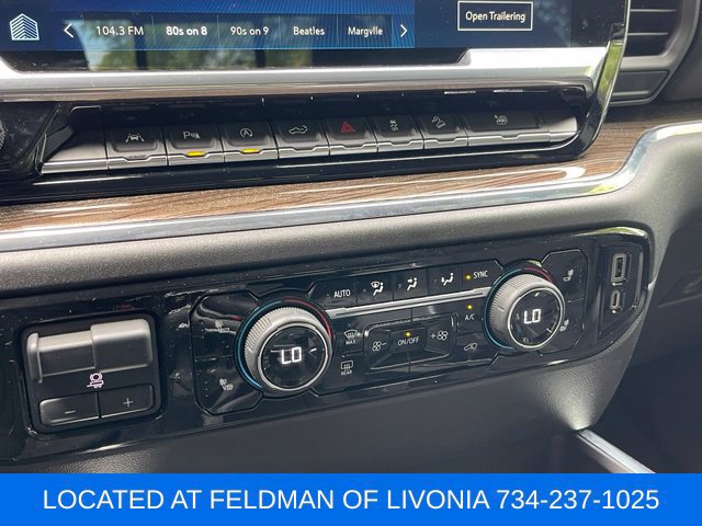 Certified 2023 Chevrolet Silverado 1500 RST AWD/4WD image 17