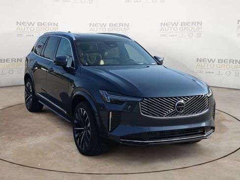 New 2026 Volvo XC90 B5 Ultra w/ Protection Package Premier AWD/4WD image 7