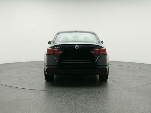 Used 2025 Nissan Altima 2.5 SV image 7