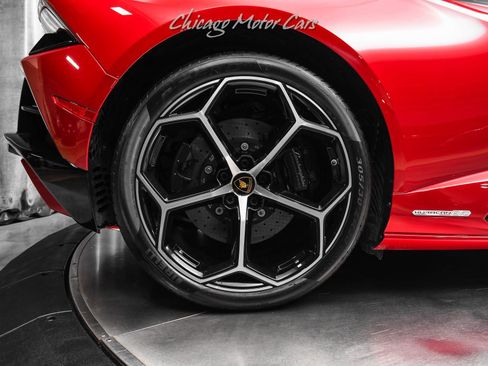 Used 2020 Lamborghini Huracan EVO image 49