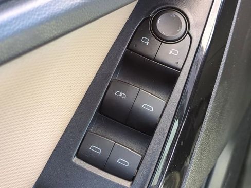 Used 2025 Chevrolet Equinox ACTIV FWD image 23