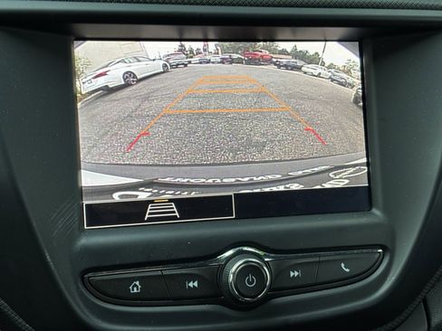 Used 2023 Chevrolet TrailBlazer RS image 25