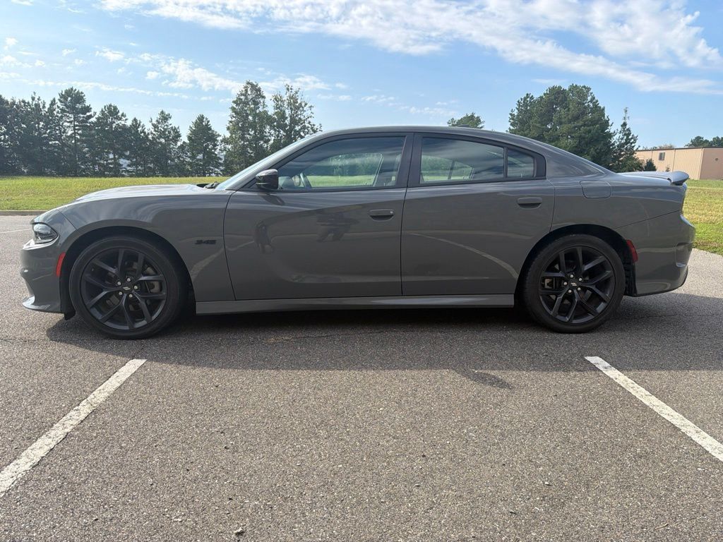 Used 2023 Dodge Charger R/T w/ Blacktop Package RWD image 4