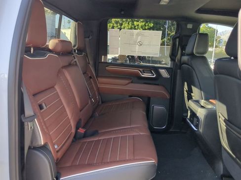 New 2026 GMC Sierra 2500 Denali Ultimate image 30