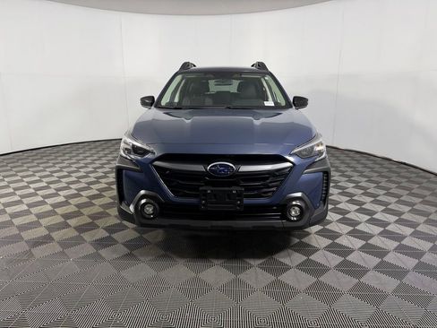 Used 2024 Subaru Outback Premium AWD/4WD image 10