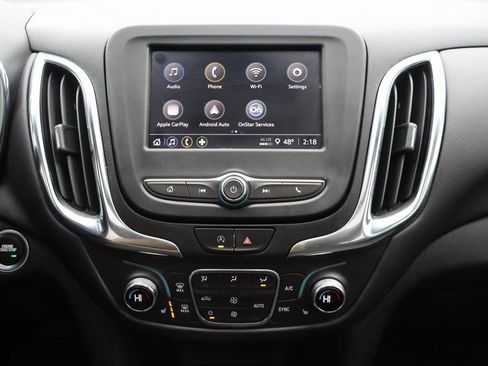 Used 2024 Chevrolet Equinox LT image 10