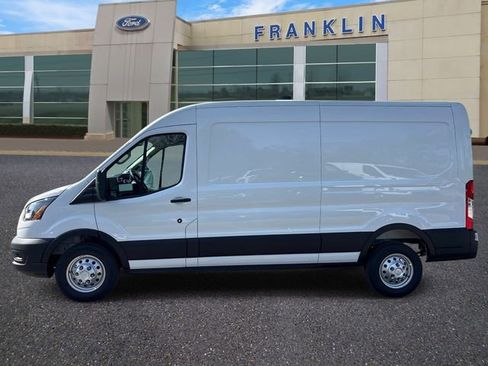 New 2026 Ford Transit 250 148 Medium Roof RWD image 4