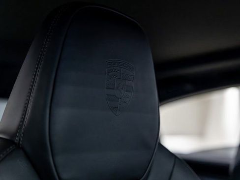 New 2026 Porsche Cayenne Coupe AWD/4WD image 39
