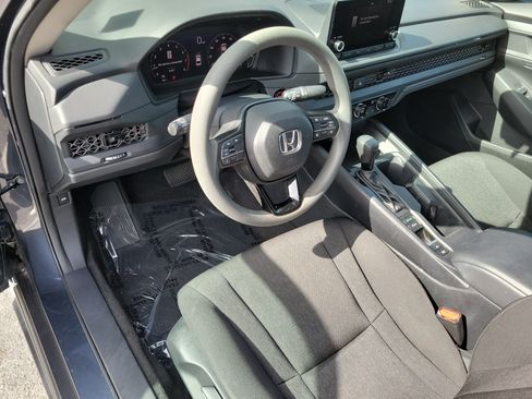 Certified 2023 Honda Accord LX image 18