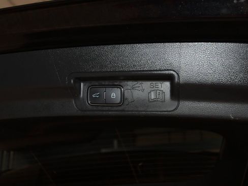 Used 2025 Ford Explorer ST-Line w/ ST-Line Street Pack image 35