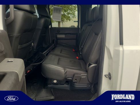 Used 2011 Ford F250 Lariat w/ Camper Pkg AWD/4WD image 17