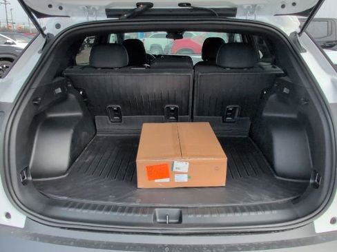 New 2026 Chevrolet Blazer EV LT image 11