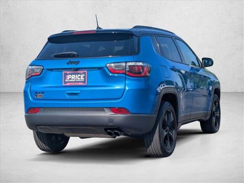 Used 2019 Jeep Compass Latitude AWD/4WD image 5