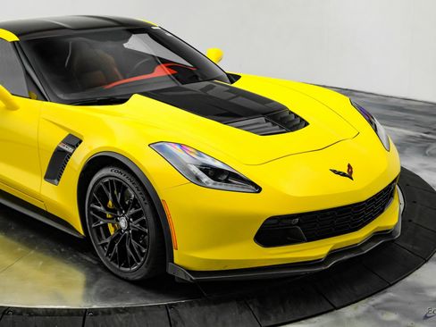 Used 2018 Chevrolet Corvette Z06 image 41