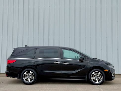 Used 2018 Honda Odyssey Touring image 7