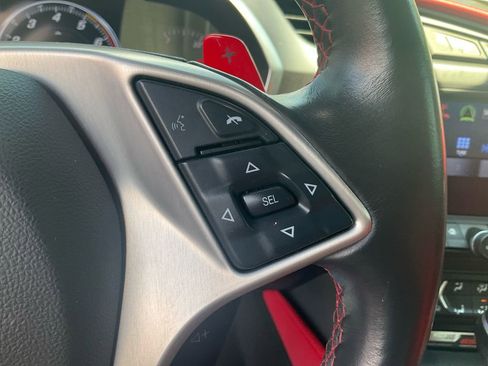 Used 2018 Chevrolet Corvette Z06 RWD image 16