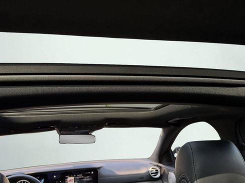 Used 2022 Mercedes-Benz E 53 AMG 4MATIC Sedan image 19