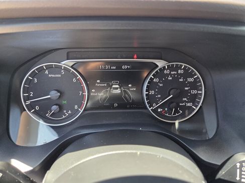 Used 2023 Nissan Rogue S AWD/4WD image 17