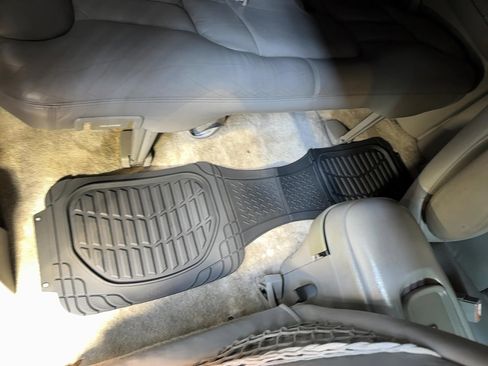 Used 1995 GMC Yukon SLE image 78