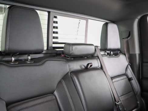 Used 2022 GMC Sierra 2500 Denali w/ Technology Package image 32